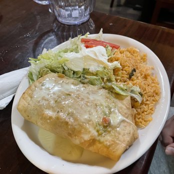 Los Loros Mexican Restaurant - Mexican Near Me - Jacksonville, Florida