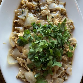 Red Rice Kitchen - Pad Kee Mao (Drunken Noodle) - Vietnamese Near Me - Gainesville, Florida Red Rice Kitchen - Pad Kee Mao (Drunken Noodle) - Vietnamese Near Me - Gainesville, Florida