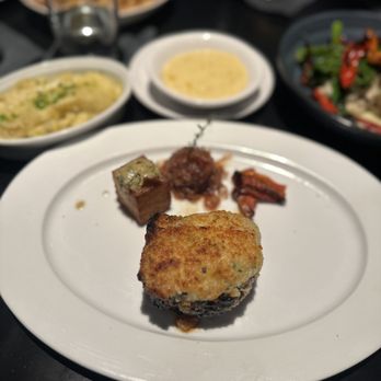 Entourage - Parmesan crusted filet - American Near Me - Naperville, Illinois