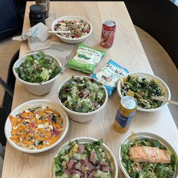 Chopt Creative Salad Co. - Salad Near Me - New York, New York Chopt Creative Salad Co. - Salad Near Me - New York, New York