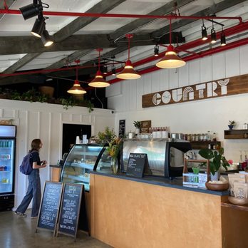 The Country Eatery - Inside - Juice Bars & Smoothies Near Me - Kahuku, Hawaii