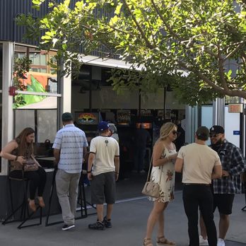 EightyTwo - Bars Near Me - Los Angeles, California