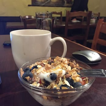 la Madeleine - Small yogurt parfait - Bakeries Near Me - Grapevine, Texas la Madeleine - Small yogurt parfait - Bakeries Near Me - Grapevine, Texas