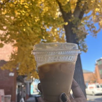 Little Amps Coffee Roasters - Iced latte - Coffee & Tea Near Me - Harrisburg, Pennsylvania Little Amps Coffee Roasters - Iced latte - Coffee & Tea Near Me - Harrisburg, Pennsylvania