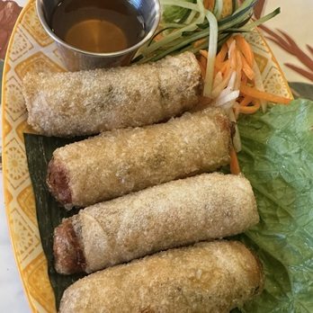 Phobar - Grilled Lemongrass Chicken, Shrimp & Spring Rolls - Vietnamese Near Me - Brooklyn, New York