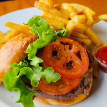 Full Sail Brew Pub - Burger - Pubs Near Me - Hood River, Oregon Full Sail Brew Pub - Burger - Pubs Near Me - Hood River, Oregon