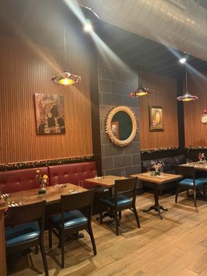 Lazizi Halal Cuisine by null