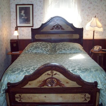 Afton House Inn - One of the bedrooms - Hotels Near Me - Afton, Minnesota Afton House Inn - One of the bedrooms - Hotels Near Me - Afton, Minnesota