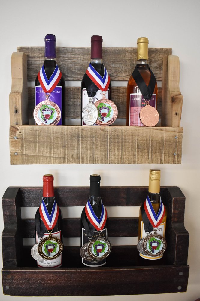 CURRANT MIST WINERY Updated September 2024 15 Photos & 10 Reviews