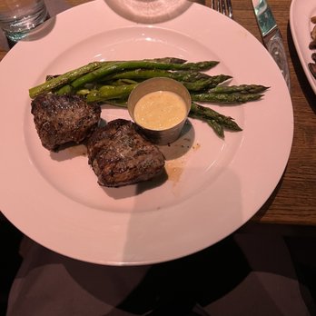 Ditka's Grill - Filet medallions - New American Near Me - Wheaton, Illinois