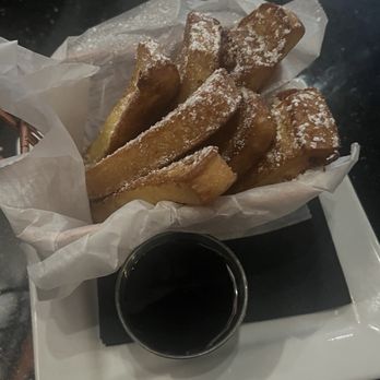 That Bar & Table - French toast sticks - American Near Me - Gainesville, Florida That Bar & Table - French toast sticks - American Near Me - Gainesville, Florida