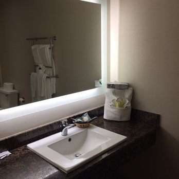 Yosemite Cedar Lodge - Hotels Near Me - El Portal, California