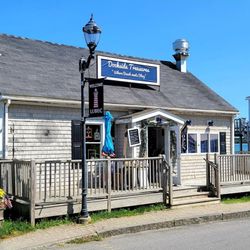 Dockside Treasures