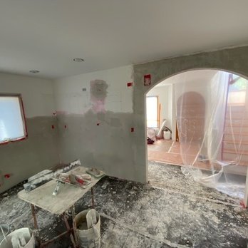 Patchwork's Plastering  & Patching Specialists - Stucco Services Near Me
