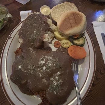 BlondZee's Guest House - Half order Chicken Fried Steak with brown gravy, mashed potatoes, and dinner vegetables - American Near Me - Salem, Oregon