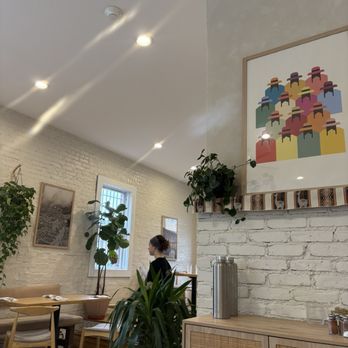 Libélula Bakery and Kitchen - Dominican Near Me - Montclair, New Jersey