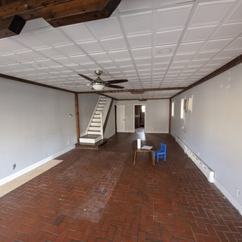 Harry's Contracting - Original Living Room - General Contractors Near Me - Maspeth, New York Harry's Contracting - Original Living Room - General Contractors Near Me - Maspeth, New York
