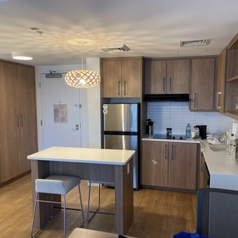 Element Bend - Hotels Near Me - Bend, Oregon