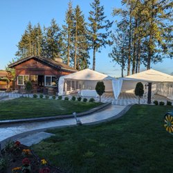 Mountain View Farm - Tents and indoor cabin