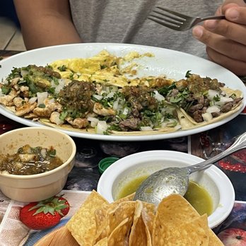 Tamales Guadalajara - Chicken tacos, asada tacos, eggs - Mexican Near Me - Downey, California