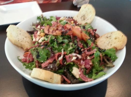 Urban Vines Wine Bistro by null