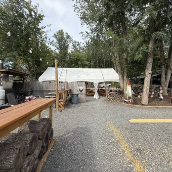 Bearded One BBQ - Outside eating - Food Trucks Near Me - Monroe Township, New Jersey