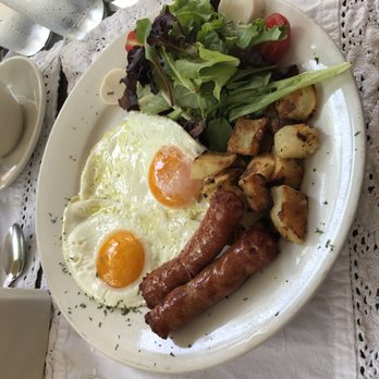 Casa Restaurant - Brazilian Near Me - New York, New York