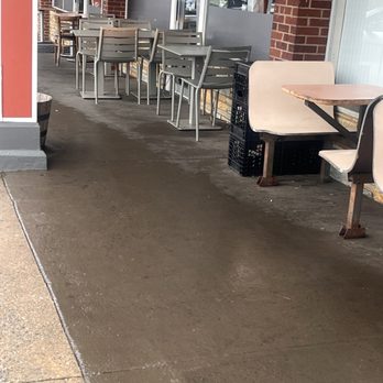 Donut King - Outdoor seating - Bakeries Near Me - Kensington, Maryland