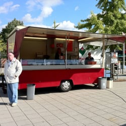 Wochenmarkt in Altwarmbüchen Donnerstags 14-18Uhr
