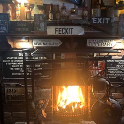 Barr an Chaladh - nice to get out of the cold, real fire!