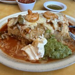 Shrimp Burrito. Simply awesome. A huge burrito, really tasty. This is the second week we went there, our favorite Mexican place in Pasadena.