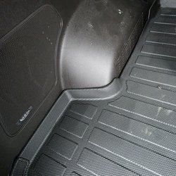 Bud Clary Paint and Collision Center - Dirty and scratched left side of trunk area