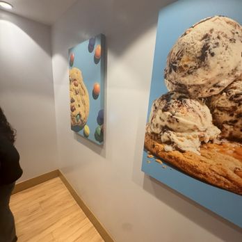Insomnia Cookies - Ice Cream & Frozen Yogurt Near Me - Irvine, California Insomnia Cookies - Ice Cream & Frozen Yogurt Near Me - Irvine, California