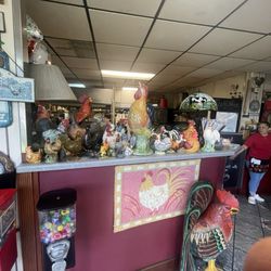 Rooster's Cafe - Entrance