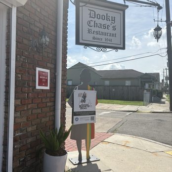 Dooky Chase's Restaurant - Stand outside - Cajun/Creole Near Me - New Orleans, Louisiana Dooky Chase's Restaurant - Stand outside - Cajun/Creole Near Me - New Orleans, Louisiana