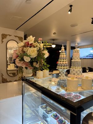 Le Parisien Bakery by null