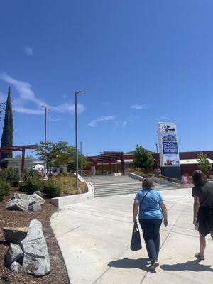 @the Grounds by null