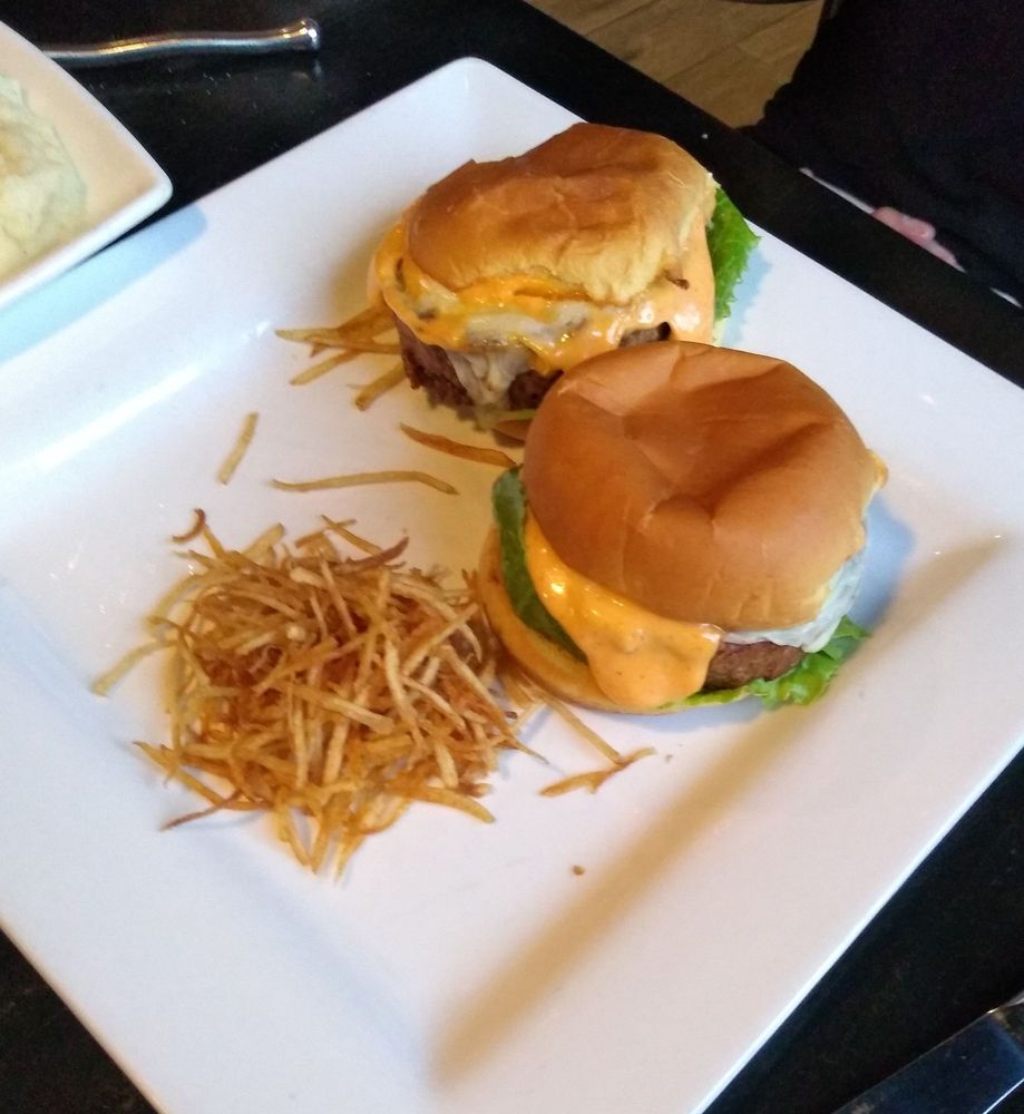 Order Veggie Burger food online from Citrus Restaurant store, Milford on bringmethat.com