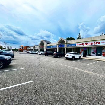 Trendy Nail & Spa - Nail Salons Near Me - Commack, New York Trendy Nail & Spa - Nail Salons Near Me - Commack, New York
