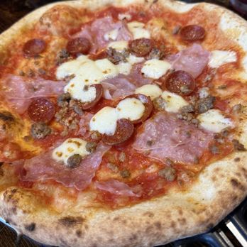 Pizzeria Antico - Pizza Near Me - Whistler, British Columbia Pizzeria Antico - Pizza Near Me - Whistler, British Columbia