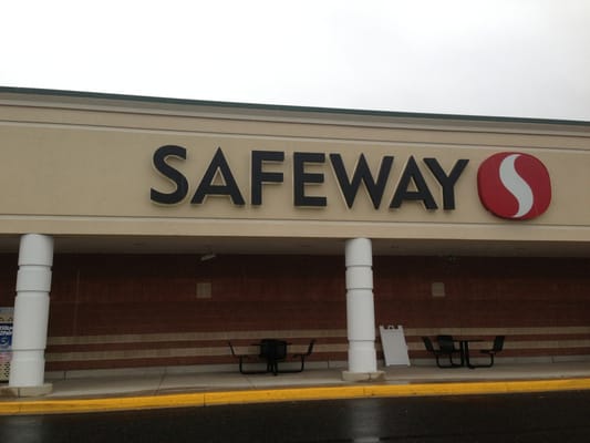 Safeway by null