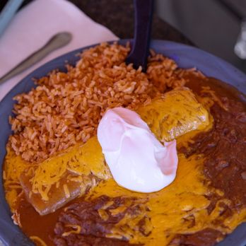 Ponce's Mexican Restaurant - $12 Lunch # 3 Chicken Enchiladas Plate with rice and beans - Mexican Near Me - San Diego, California Ponce's Mexican Restaurant - $12 Lunch # 3 Chicken Enchiladas Plate with rice and beans - Mexican Near Me - San Diego, California