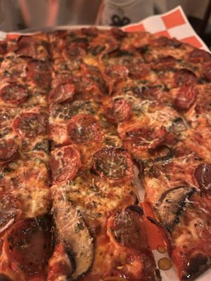 PIZZ'AMICI by null