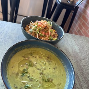 Azafran Restaurant - Broccoli soup and fried rice - Breakfast & Brunch Near Me - Camarillo, California Azafran Restaurant - Broccoli soup and fried rice - Breakfast & Brunch Near Me - Camarillo, California