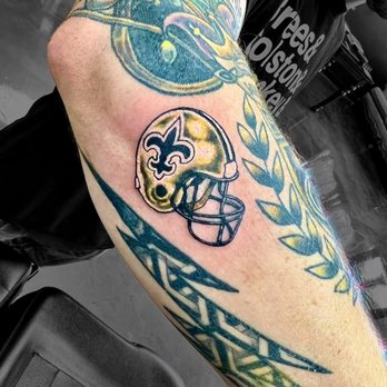Teal Tiger Tattoo - Geaux Saints! Who dat?! Best mini football helmets you'll ever find - Tattoo Near Me - Aurora, Colorado Teal Tiger Tattoo - Geaux Saints! Who dat?! Best mini football helmets you'll ever find - Tattoo Near Me - Aurora, Colorado