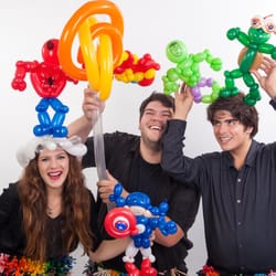 Balloon Experts - Super hero Balloons, Children Entertainment Miami, Hire a balloon twister in Miami, Balloon Artist, BalloonExperts.com