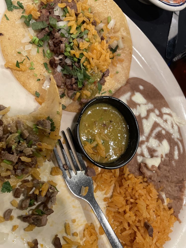 La Familia Mexican Restaurant