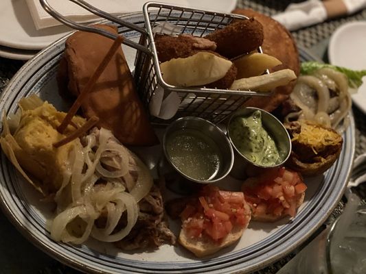 Havana Carolina Restaurant & Bar by null