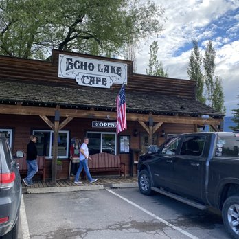 Echo Lake Cafe - Front of cafe - Cafes Near Me - Bigfork, Montana Echo Lake Cafe - Front of cafe - Cafes Near Me - Bigfork, Montana