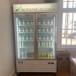 Botanicals Nola